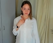 florencebrucker - webcam sex girl shy  19-years-old