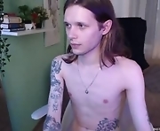 free webcam sex with cute 23-year-old cam boy with big cock