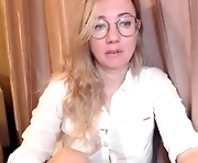 mystiquemaya - webcam sex girl sexy blonde 29-years-old