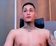 axel_villa - webcam sex boy   22-years-old