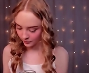 lissa_meooow - webcam sex girl shy blonde 19-years-old