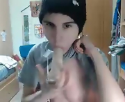 codyshome - webcam sex shemale   18-years-old