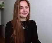 oliviashiny - webcam sex girl   -years-old