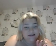 lillianrose25 - webcam sex girl  blonde -years-old