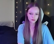 free live sex with shy 18-year-old cam  girl amelia_sweeti