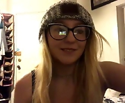vanillapuddingpie - webcam sex girl   -years-old