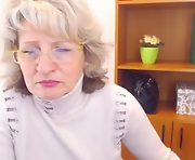 evelynblissful - webcam sex girl pretty blonde 47-years-old