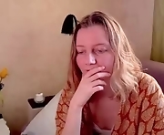 elly_helly - webcam sex girl   -years-old