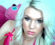 kylieboudoir is shemale. 24-year-old webcam sex model. Speaks english