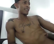 free webcam sex with sexy 18-year-old cam latino boy