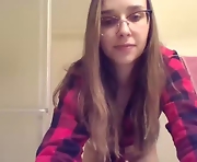 mistyonya - webcam sex girl   18-years-old
