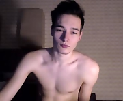 free webcam sex with beautiful 21-year-old cam boy with muscular body and big cock