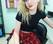 amyrossie - webcam sex girl   23-years-old