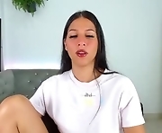 lindagoldsex is shemale. -year-old webcam sex model. Speaks español