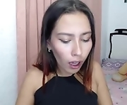ness_little - webcam sex girl   19-years-old