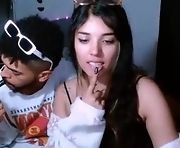 naduu__xx - webcam sex couple shy  -years-old