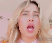 antonia_savatto_ - webcam sex girl   24-years-old