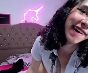 rosette_diva is shemale. 19-year-old webcam sex model. Speaks español,english