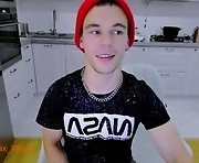 max_russell - webcam sex boy fetish  19-years-old